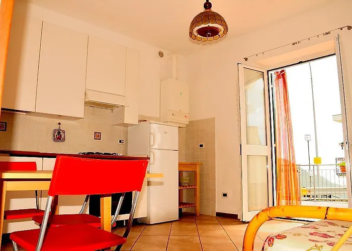 La Casa Gialla * Moneglia